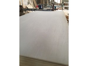漂白杨木胶合板包装板三合板厂家直销木板材2mm
