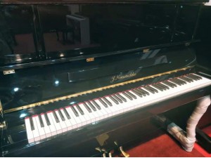 卡哇伊英昌专业的二手钢琴出租出售，每天只要6元
