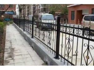 铁艺围栏，庭院铁艺护栏，北京厂家直销