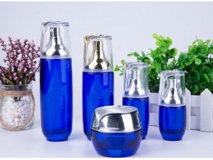 化妆品玻璃瓶生产厂家  玻璃瓶生产厂家  化妆品瓶生产厂家