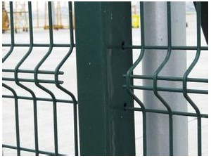 武汉小区三角折弯围栏网 小区花坛隔离网 小区周边护栏网