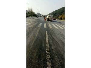 武汉保洁公司清洗路面除尘洒水