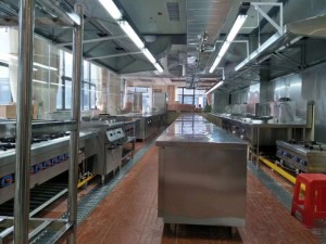 广州市雍隆专业维修安装商用厨房设备加工定制价格