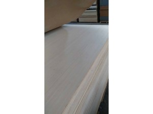 包装箱板漂白杨木科技木胶合板 多层板