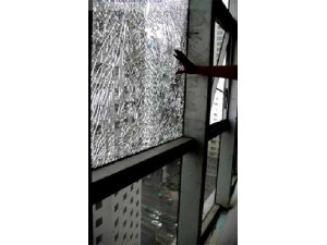 丰台区更换玻璃 外墙破裂玻璃拆除更换 单位玻璃安装