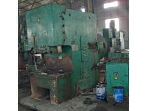 拆除电子厂设备收购电话北京化工厂设备回收详情