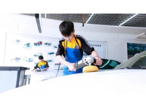 上海万通汽车学校提供汽车美容与装潢培训