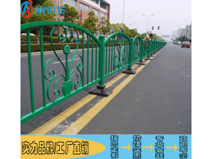 马路交通护栏 肇庆市政乙型护栏供应 人行道栏杆扶手定制
