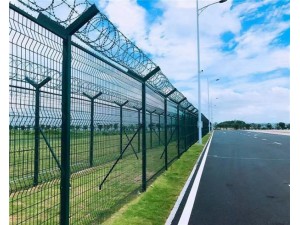 河北护栏网厂家供应飞机场钢筋网围界机场围栏网